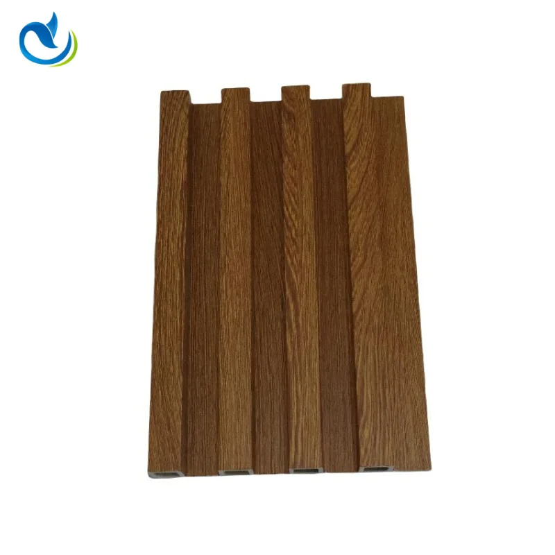 Sisustuksen koristeellinen WPC-seinäpaneelikatto