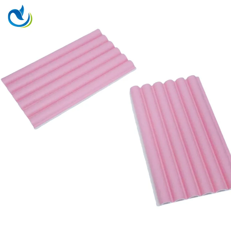 Tyylikäs koristeellinen WPC-seinäpaneeli